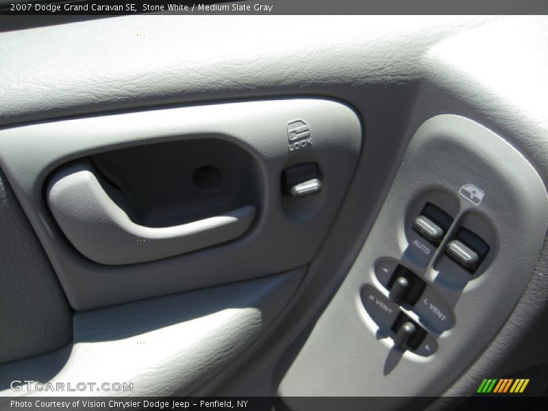 Stone White / Medium Slate Gray 2007 Dodge Grand Caravan SE