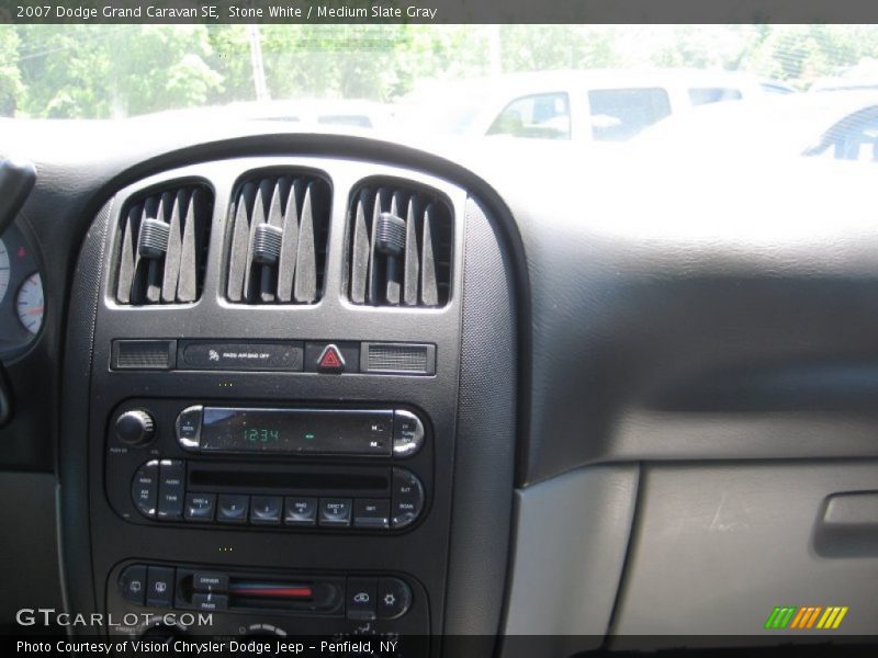 Stone White / Medium Slate Gray 2007 Dodge Grand Caravan SE