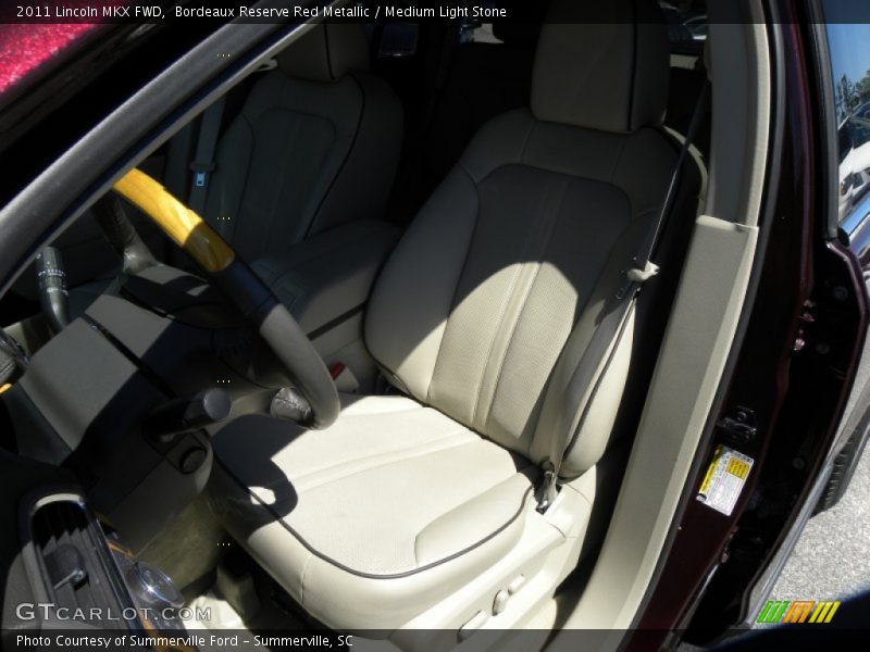 Bordeaux Reserve Red Metallic / Medium Light Stone 2011 Lincoln MKX FWD
