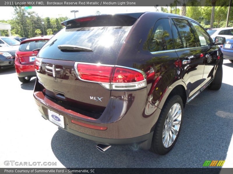 Bordeaux Reserve Red Metallic / Medium Light Stone 2011 Lincoln MKX FWD