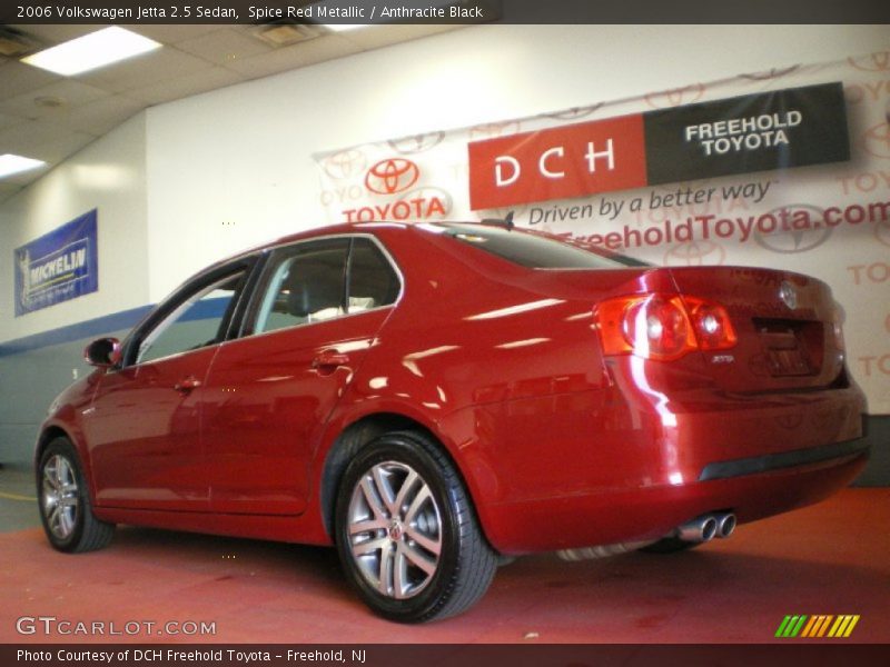 Spice Red Metallic / Anthracite Black 2006 Volkswagen Jetta 2.5 Sedan