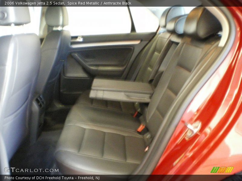 Spice Red Metallic / Anthracite Black 2006 Volkswagen Jetta 2.5 Sedan