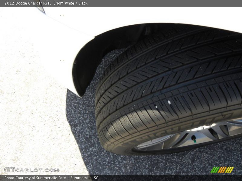 Bright White / Black 2012 Dodge Charger R/T