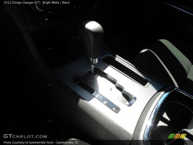 Bright White / Black 2012 Dodge Charger R/T