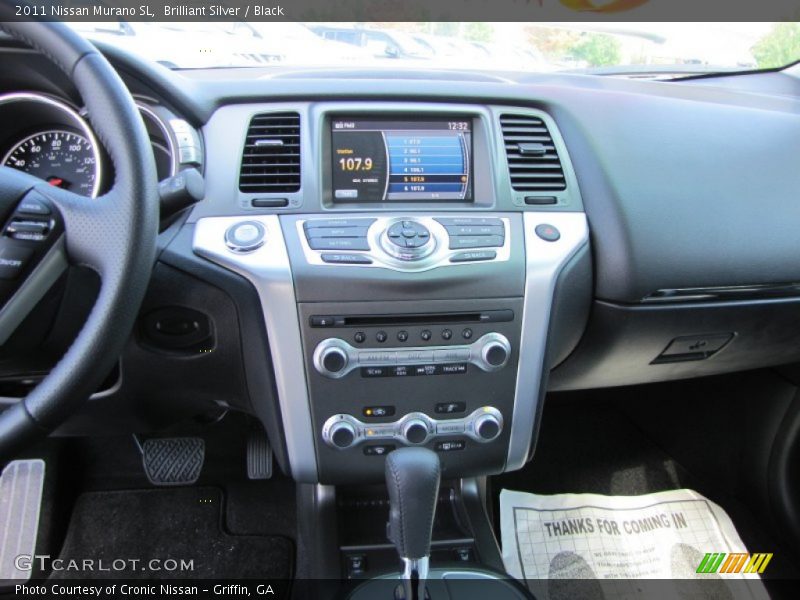 Brilliant Silver / Black 2011 Nissan Murano SL