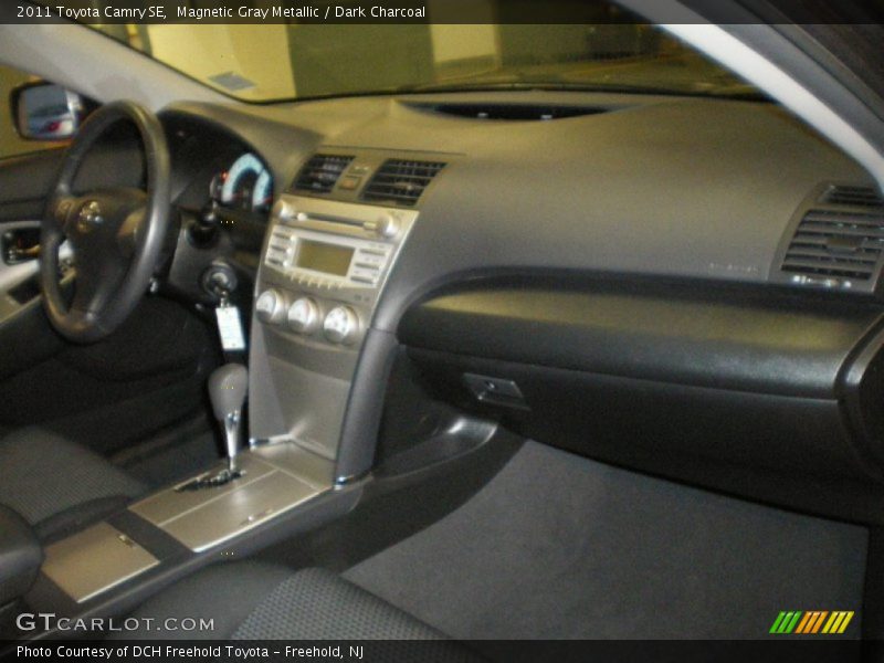 Magnetic Gray Metallic / Dark Charcoal 2011 Toyota Camry SE