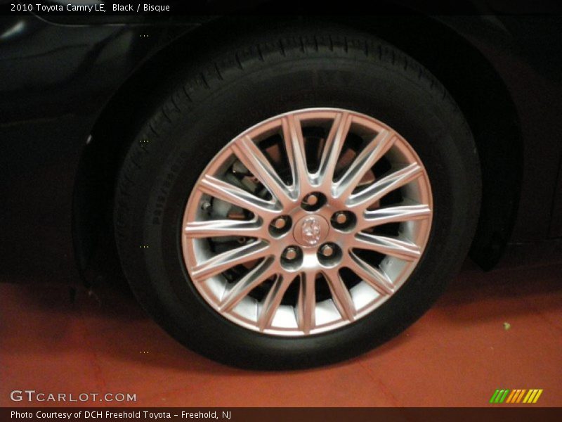 Black / Bisque 2010 Toyota Camry LE