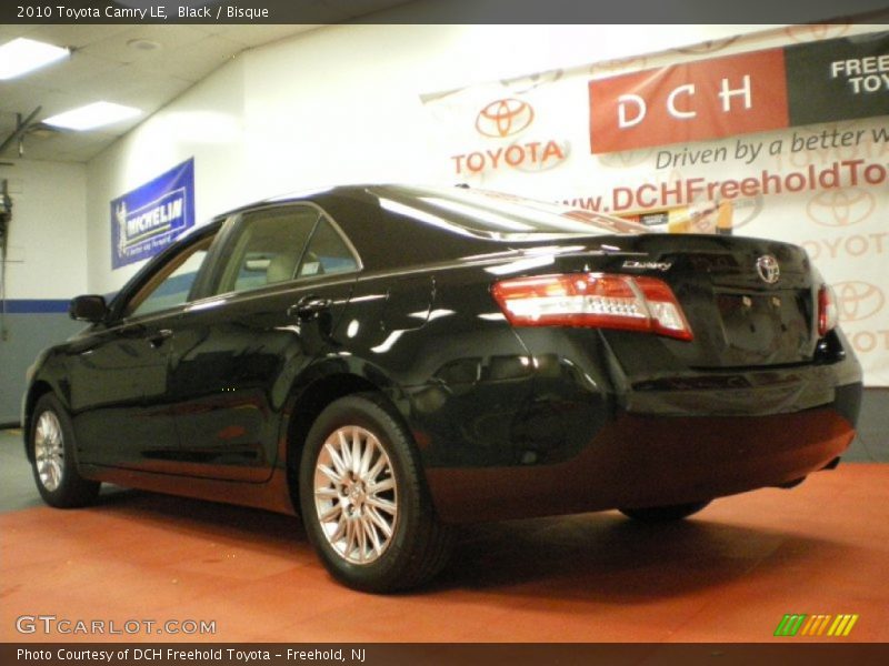 Black / Bisque 2010 Toyota Camry LE