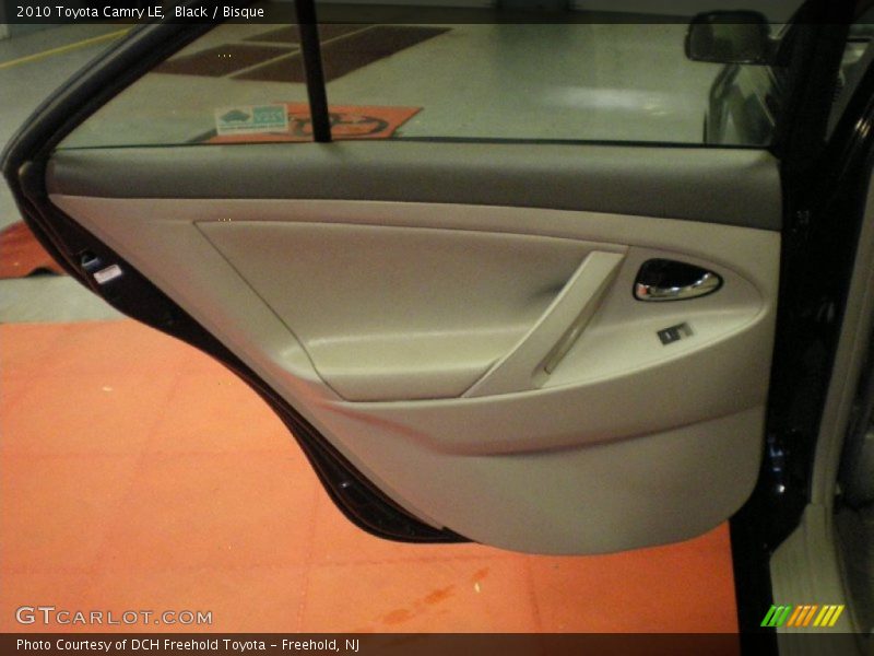 Black / Bisque 2010 Toyota Camry LE