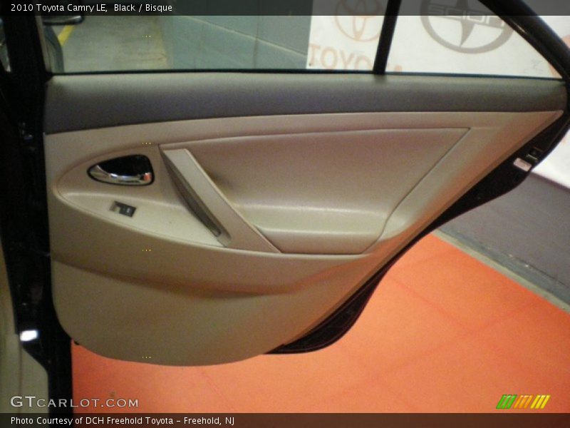 Black / Bisque 2010 Toyota Camry LE