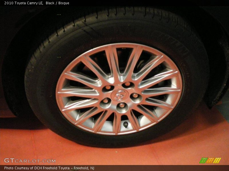 Black / Bisque 2010 Toyota Camry LE