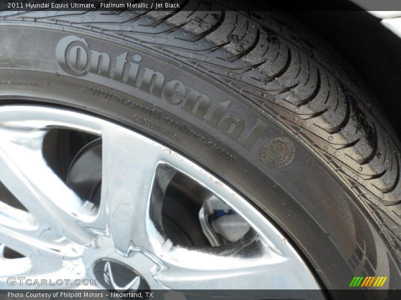 Platinum Metallic / Jet Black 2011 Hyundai Equus Ultimate