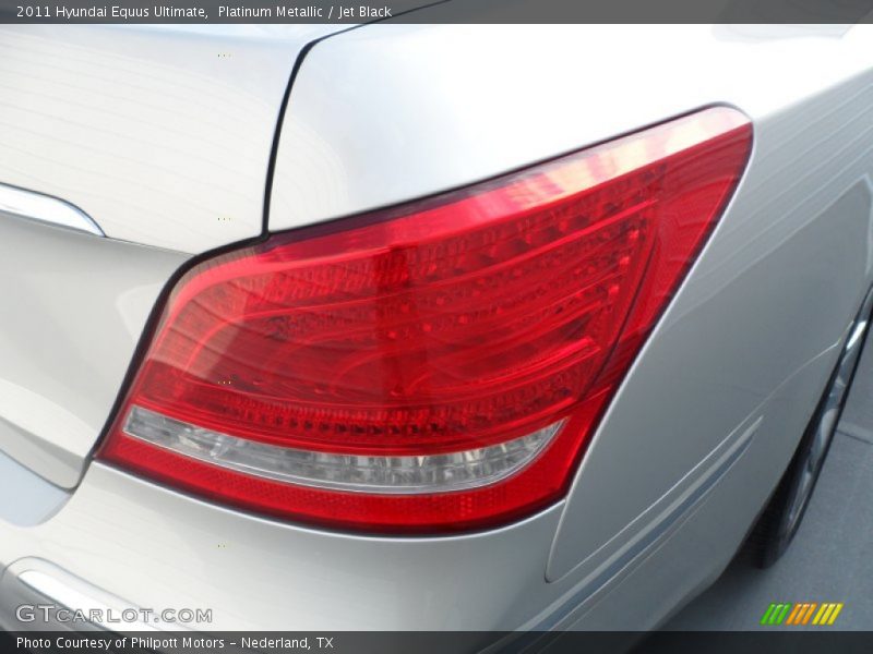 Platinum Metallic / Jet Black 2011 Hyundai Equus Ultimate