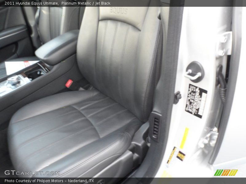 Platinum Metallic / Jet Black 2011 Hyundai Equus Ultimate