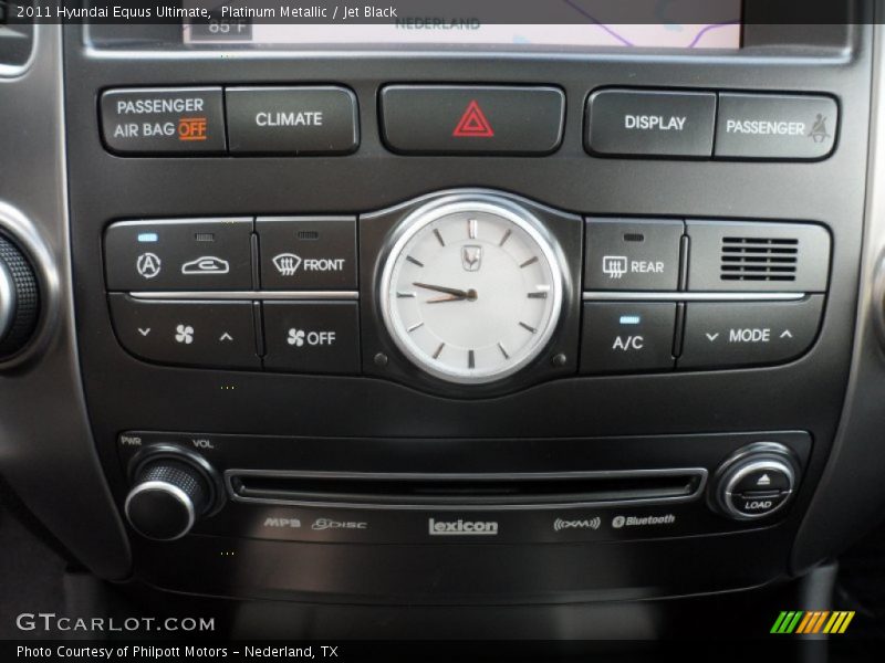 Platinum Metallic / Jet Black 2011 Hyundai Equus Ultimate