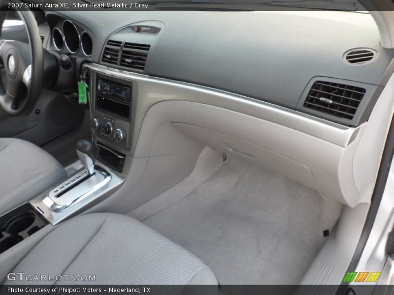 Silver Pearl Metallic / Gray 2007 Saturn Aura XE