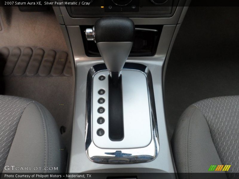 Silver Pearl Metallic / Gray 2007 Saturn Aura XE