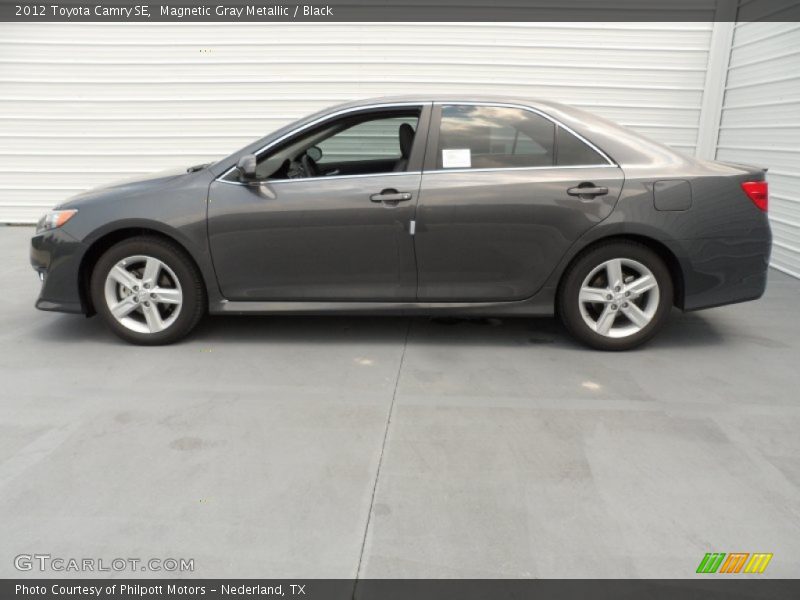 Magnetic Gray Metallic / Black 2012 Toyota Camry SE