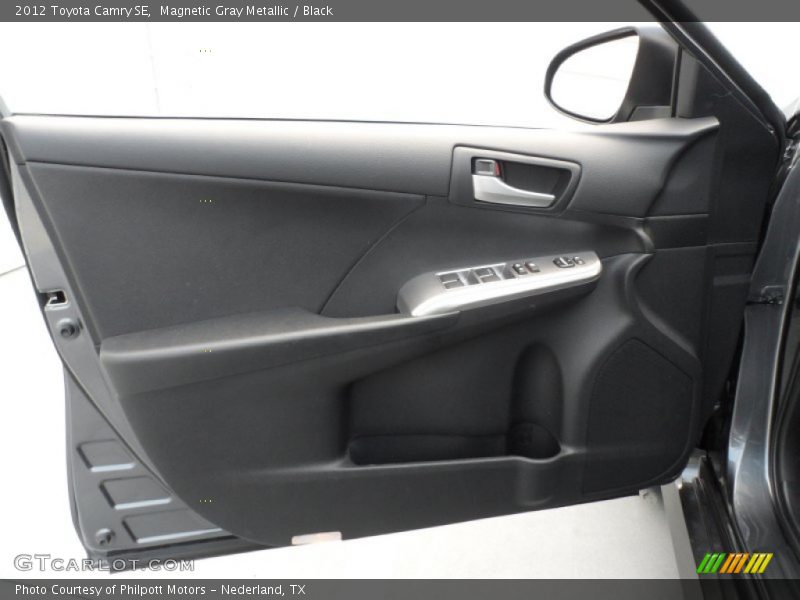 Magnetic Gray Metallic / Black 2012 Toyota Camry SE