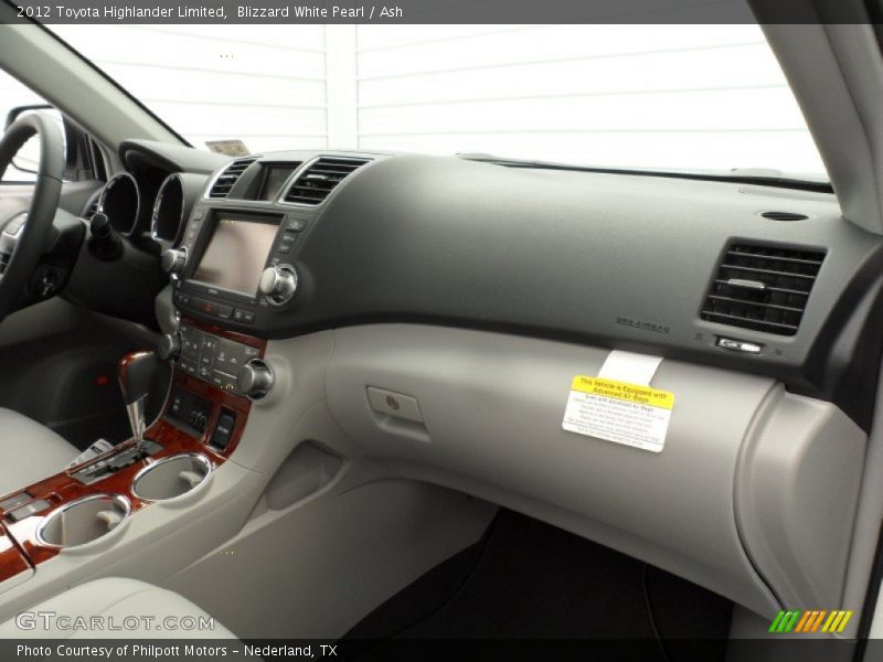 Blizzard White Pearl / Ash 2012 Toyota Highlander Limited