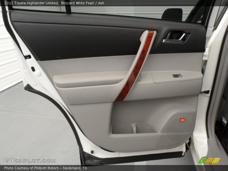 Blizzard White Pearl / Ash 2012 Toyota Highlander Limited
