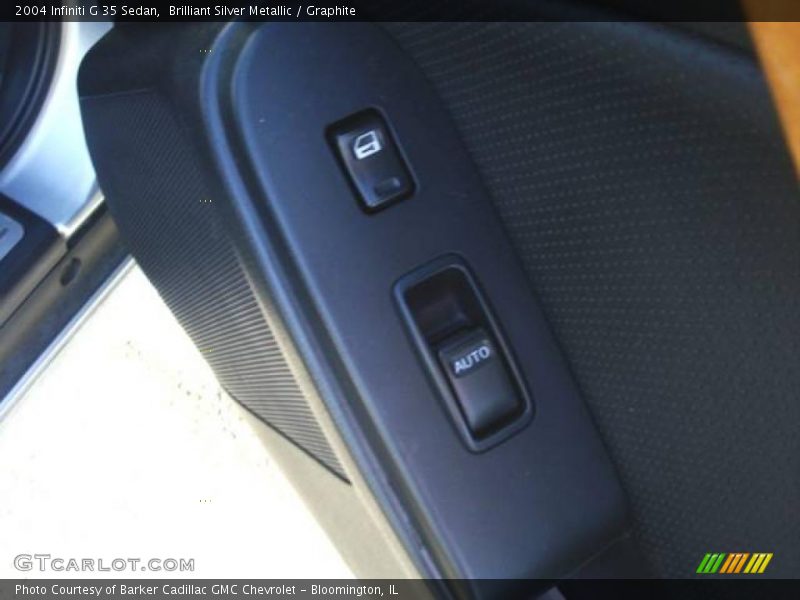Brilliant Silver Metallic / Graphite 2004 Infiniti G 35 Sedan