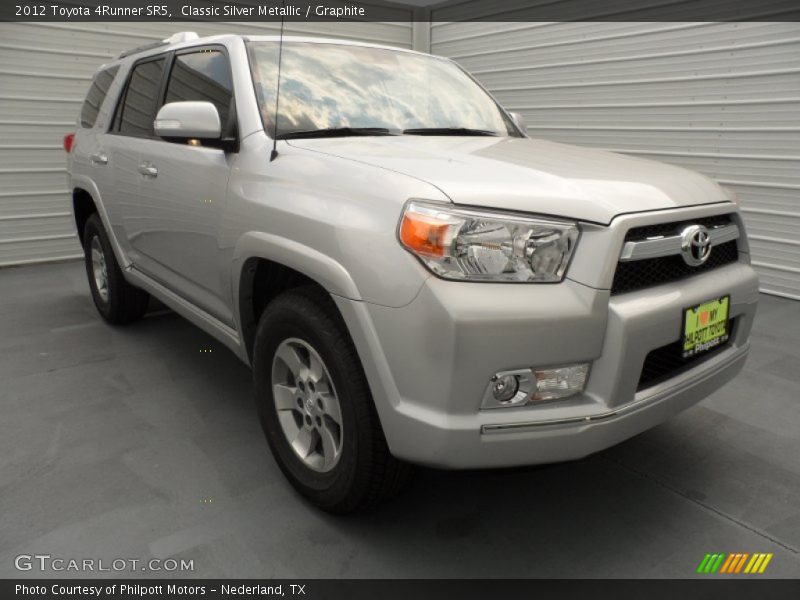 Classic Silver Metallic / Graphite 2012 Toyota 4Runner SR5