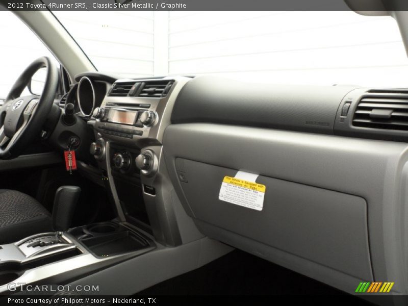Classic Silver Metallic / Graphite 2012 Toyota 4Runner SR5