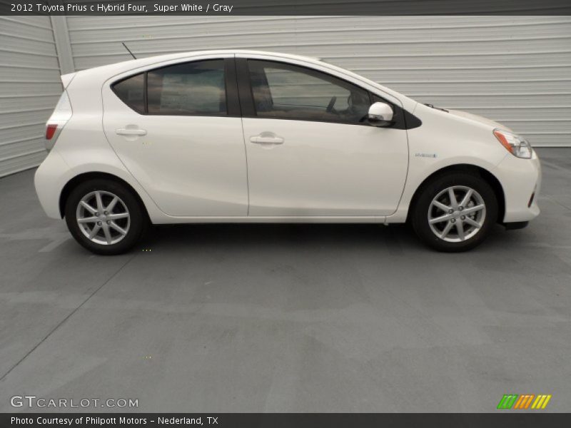 Super White / Gray 2012 Toyota Prius c Hybrid Four