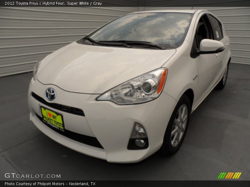 Super White / Gray 2012 Toyota Prius c Hybrid Four