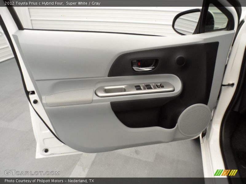 Super White / Gray 2012 Toyota Prius c Hybrid Four