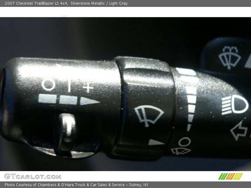 Silverstone Metallic / Light Gray 2007 Chevrolet TrailBlazer LS 4x4