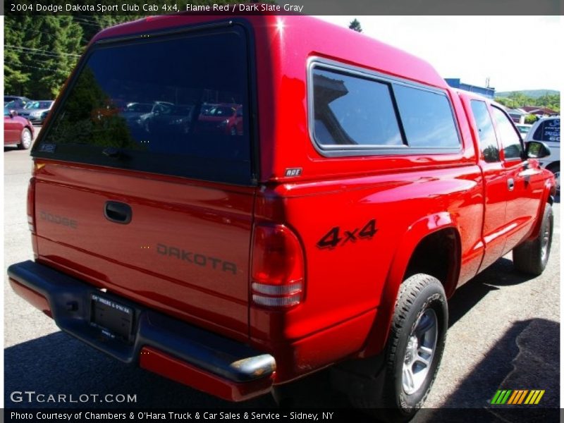 Flame Red / Dark Slate Gray 2004 Dodge Dakota Sport Club Cab 4x4