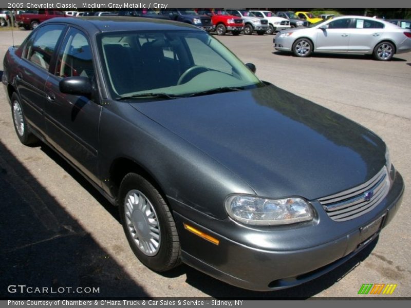 Medium Gray Metallic / Gray 2005 Chevrolet Classic