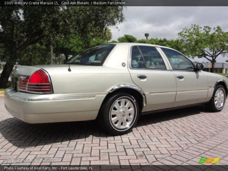 Gold Ash Metallic / Medium Parchment 2005 Mercury Grand Marquis LS