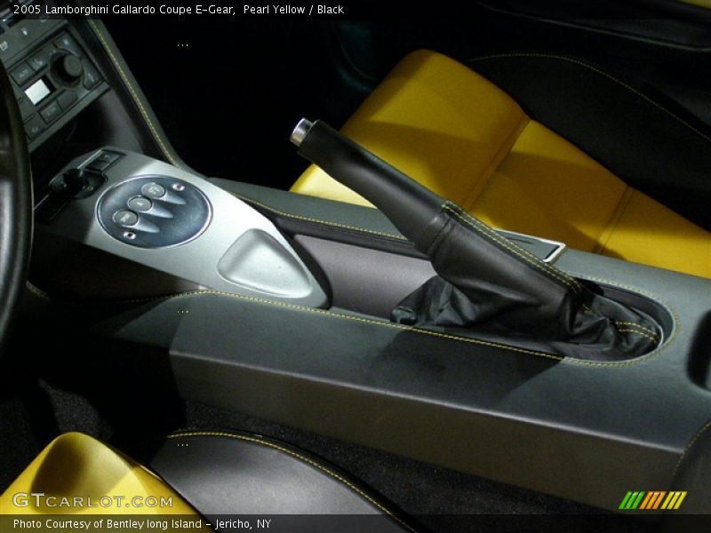 Pearl Yellow / Black 2005 Lamborghini Gallardo Coupe E-Gear