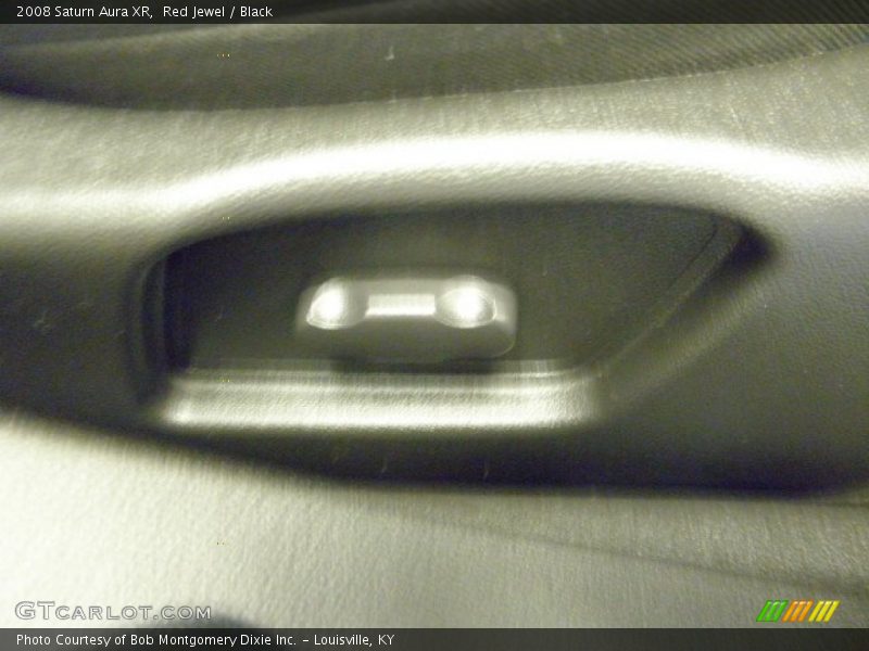 Red Jewel / Black 2008 Saturn Aura XR