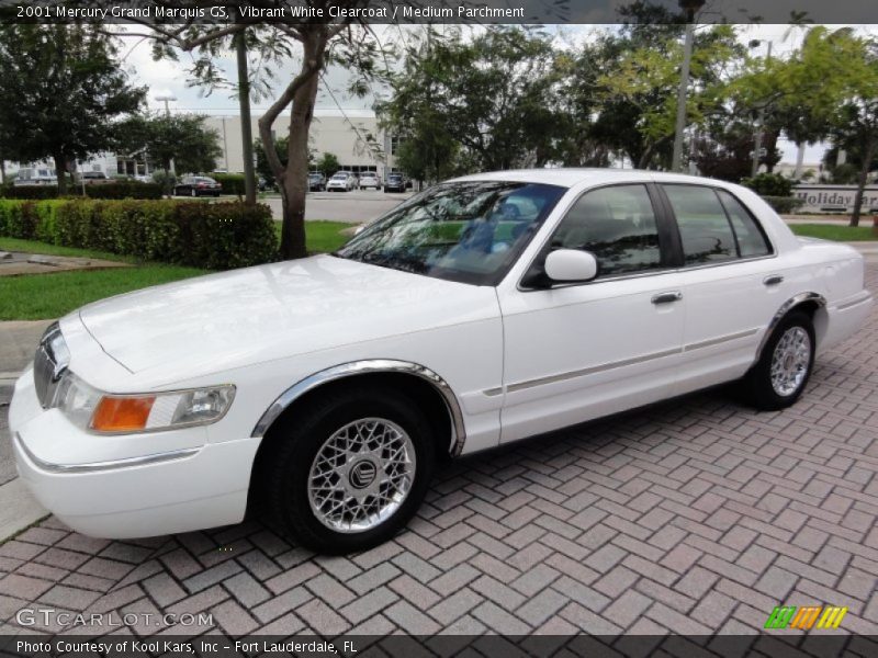 Vibrant White Clearcoat / Medium Parchment 2001 Mercury Grand Marquis GS