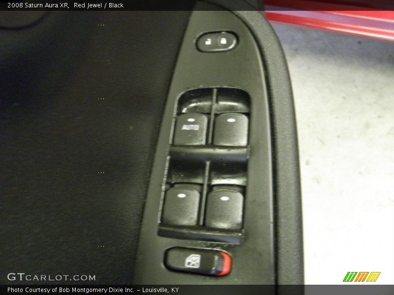 Red Jewel / Black 2008 Saturn Aura XR