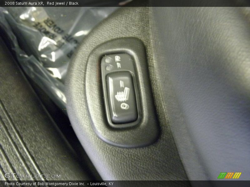 Red Jewel / Black 2008 Saturn Aura XR