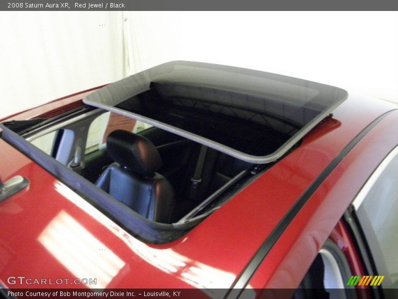 Red Jewel / Black 2008 Saturn Aura XR