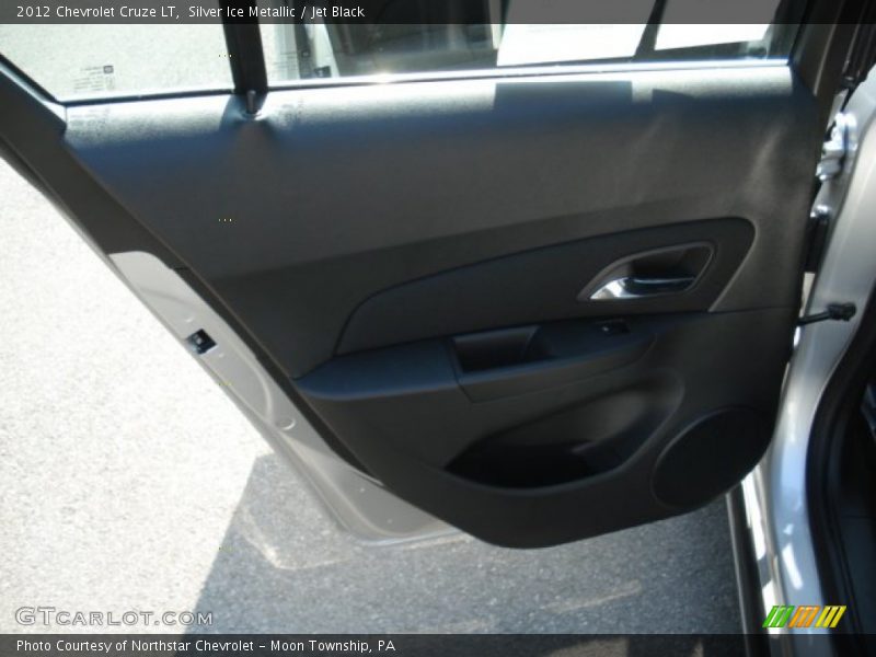 Silver Ice Metallic / Jet Black 2012 Chevrolet Cruze LT