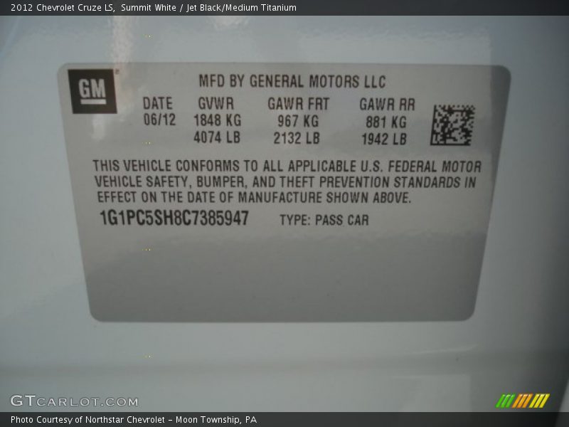 Summit White / Jet Black/Medium Titanium 2012 Chevrolet Cruze LS