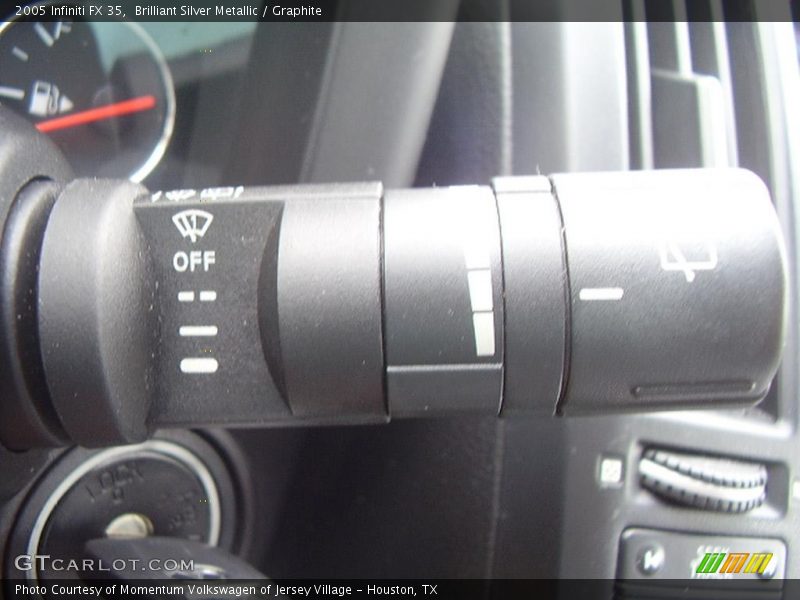 Brilliant Silver Metallic / Graphite 2005 Infiniti FX 35