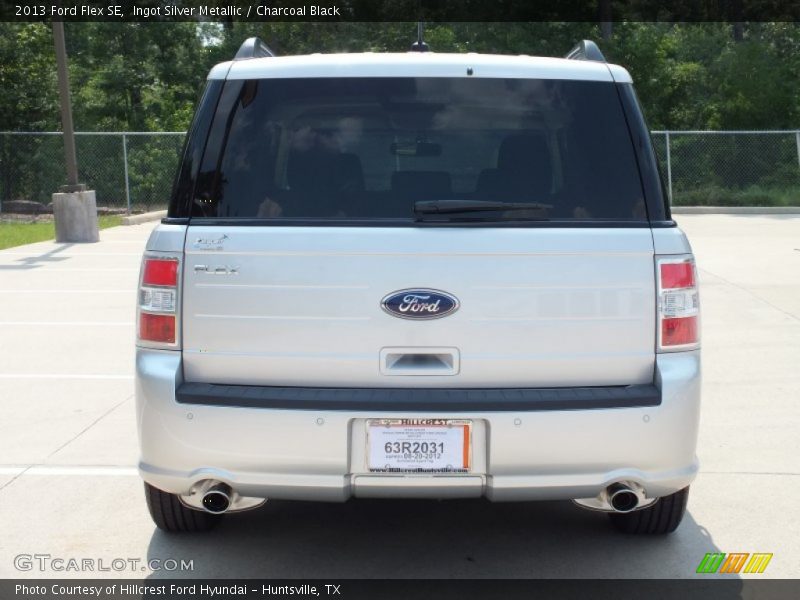Ingot Silver Metallic / Charcoal Black 2013 Ford Flex SE