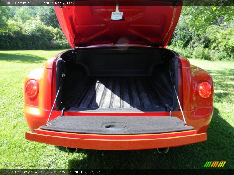 Redline Red / Black 2003 Chevrolet SSR