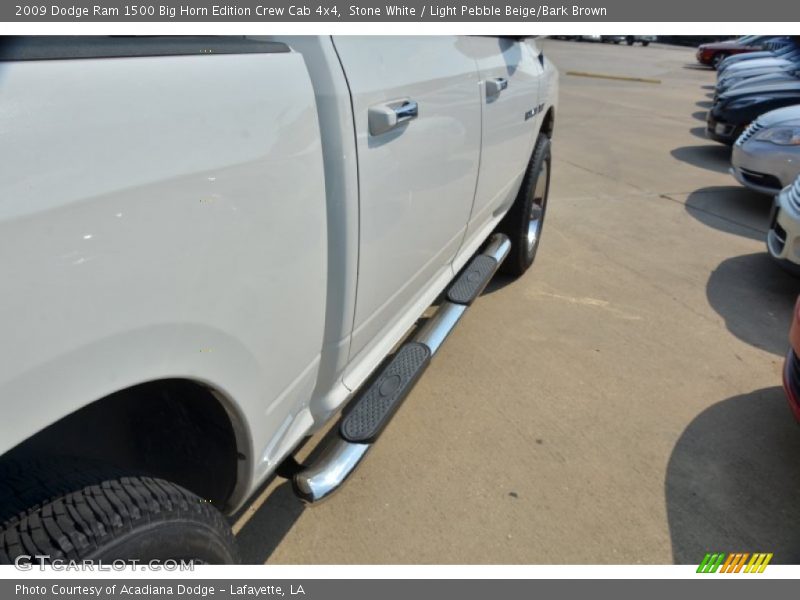 Stone White / Light Pebble Beige/Bark Brown 2009 Dodge Ram 1500 Big Horn Edition Crew Cab 4x4