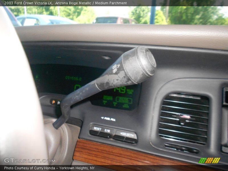 Arizona Beige Metallic / Medium Parchment 2003 Ford Crown Victoria LX