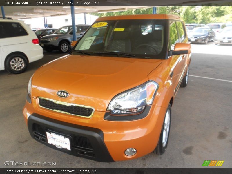 Ignition Orange / Black Soul Logo Cloth 2011 Kia Soul +