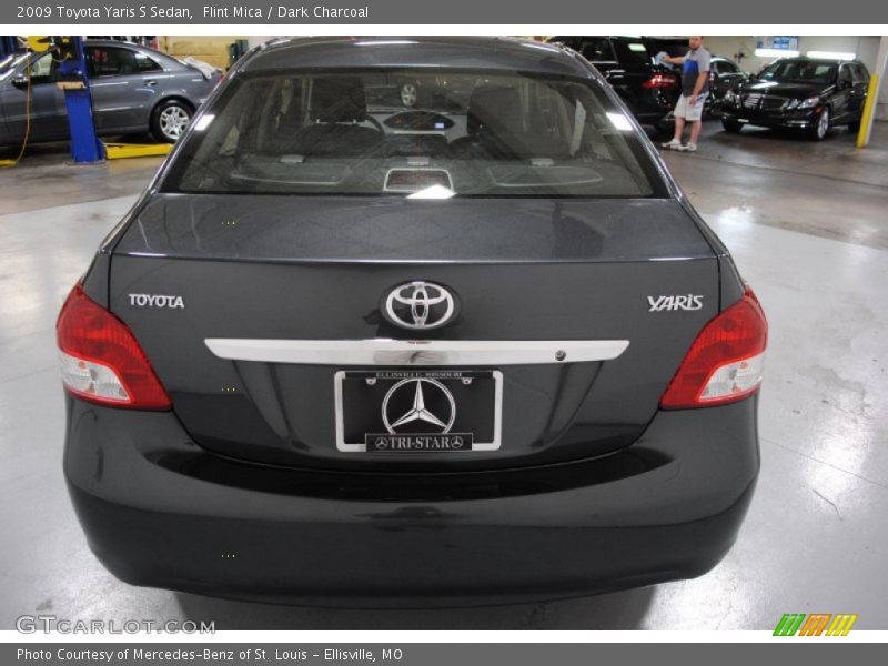 Flint Mica / Dark Charcoal 2009 Toyota Yaris S Sedan